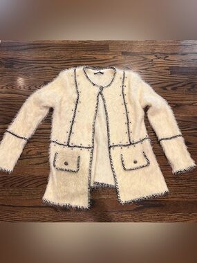 Slonl Cream Fuzzy Knit Cardigan with Black Trim